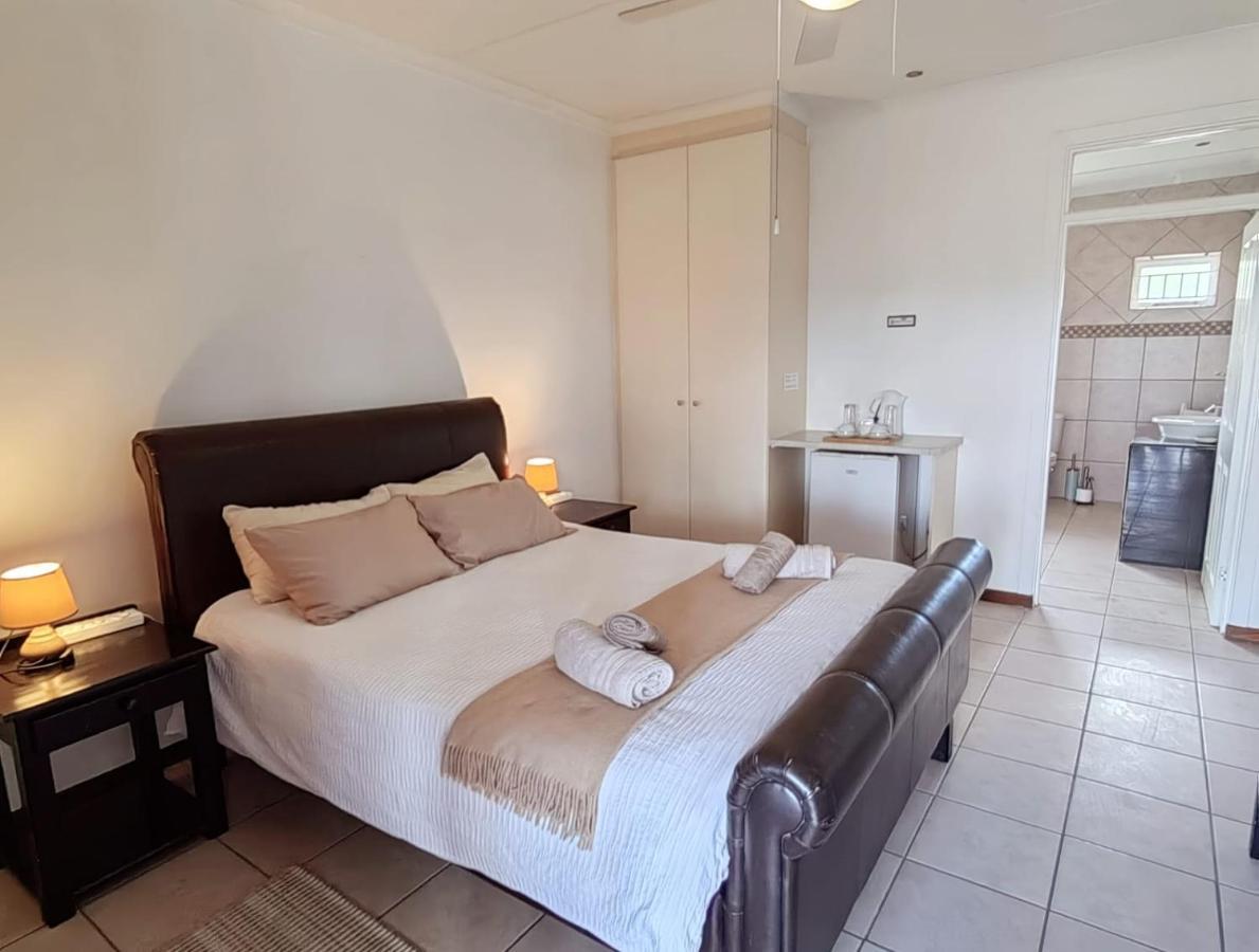 Aviators Paradise Guest House Mosselbaai Buitenkant foto