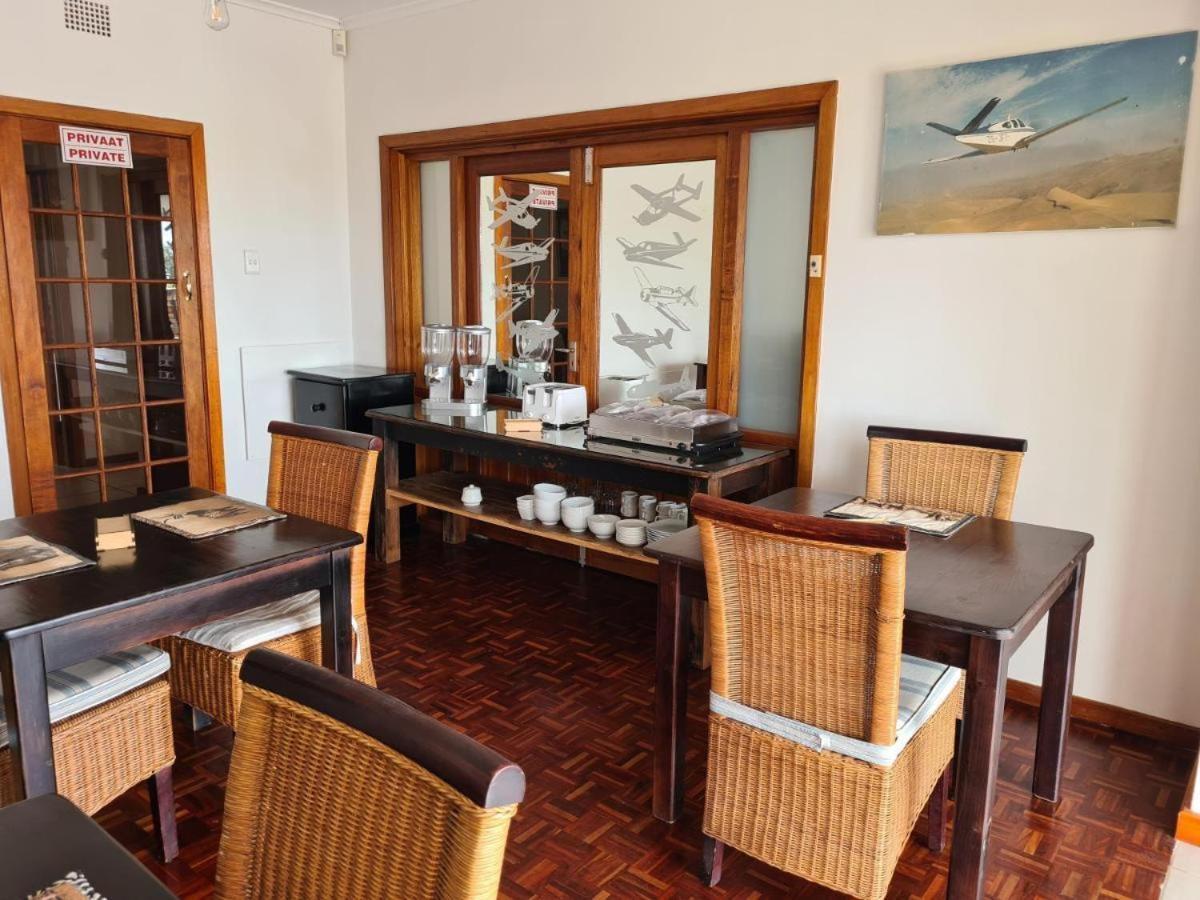 Aviators Paradise Guest House Mosselbaai Buitenkant foto