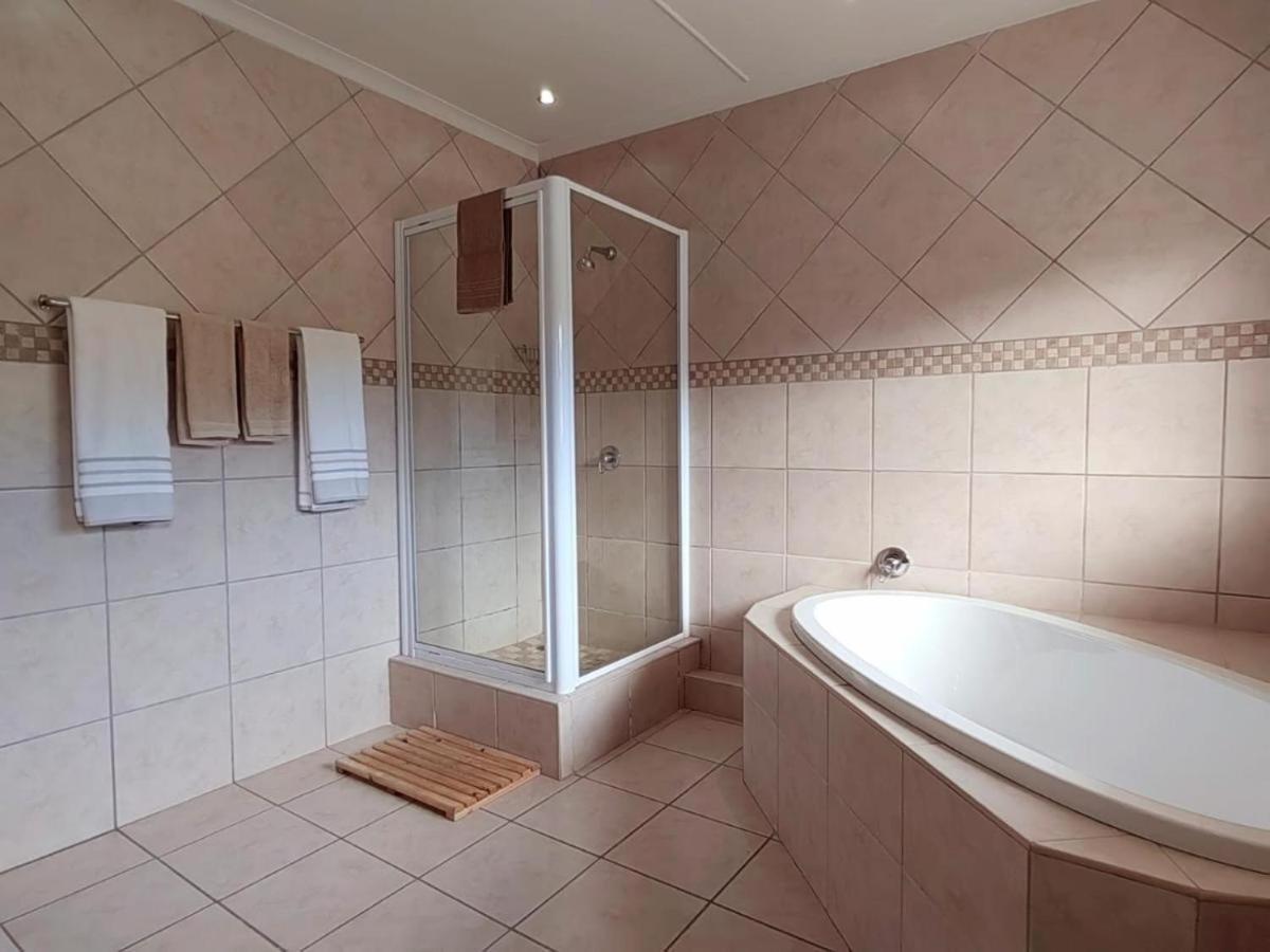 Aviators Paradise Guest House Mosselbaai Buitenkant foto